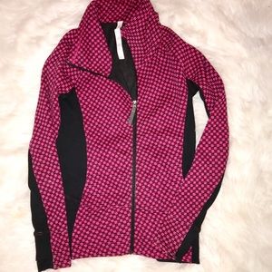 Lululemon jacket size 8
